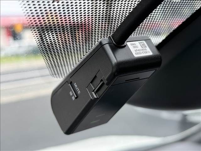 TOYOTA NOAH 2017 Image 31