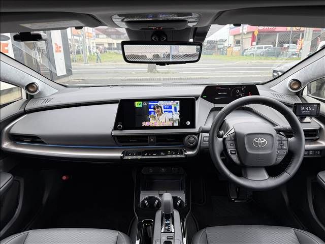 TOYOTA PRIUS 4WD 2024 Image 31