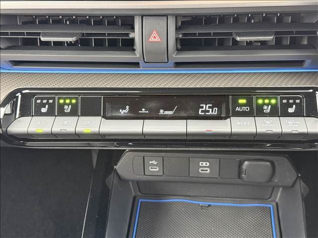 TOYOTA PRIUS 4WD 2024 Image 31