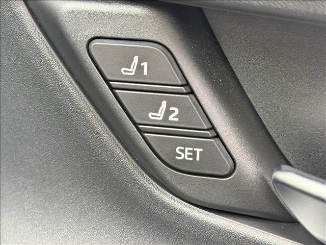 TOYOTA PRIUS 4WD 2024 Image 31