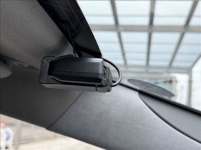 TOYOTA PRIUS 4WD 2024 Image 31