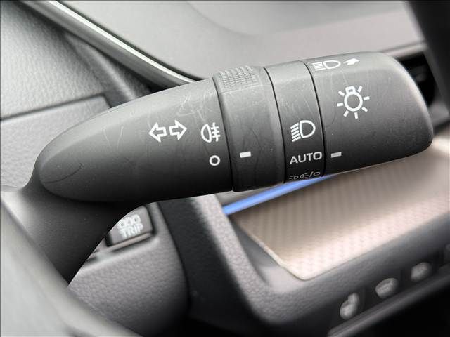 TOYOTA PRIUS 4WD 2024 Image 31