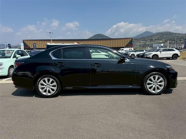TOYOTA LEXUS GS300H 2018 Image 31