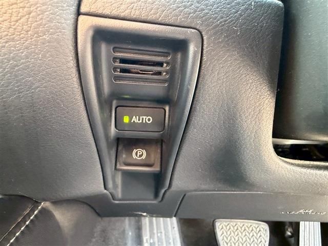 TOYOTA LEXUS GS300H 2018 Image 31