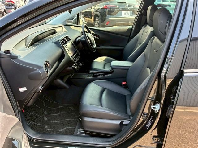 TOYOTA PRIUS 2022 Image 31