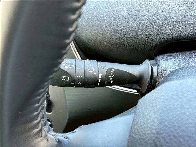 TOYOTA PRIUS 2022 Image 31