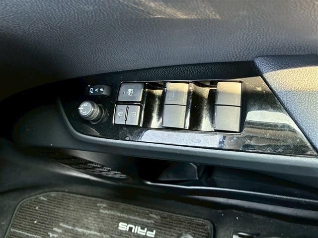 TOYOTA PRIUS 2022 Image 31