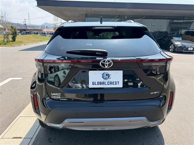 TOYOTA YARIS CROSS HYBRID 2025 Image 31