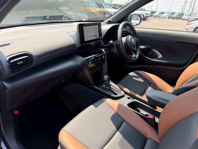 TOYOTA YARIS CROSS HYBRID 2025 Image 31