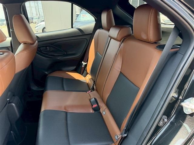 TOYOTA YARIS CROSS HYBRID 2025 Image 31