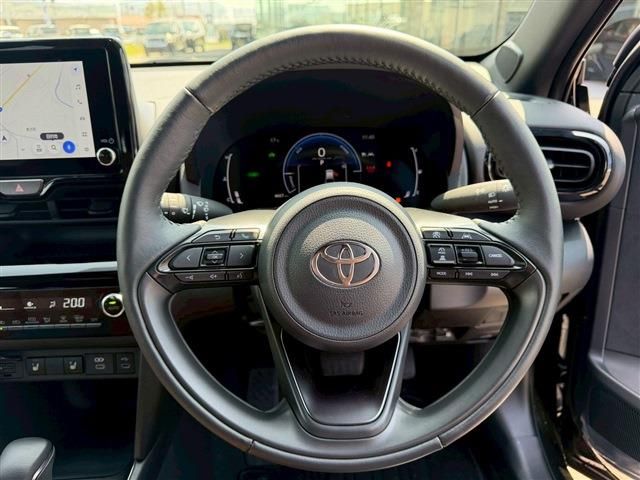 TOYOTA YARIS CROSS HYBRID 2025 Image 31