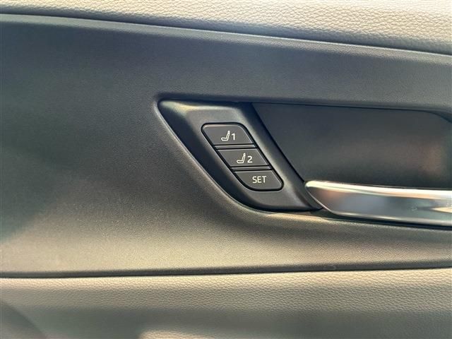 TOYOTA PRIUS 2024 Image 31