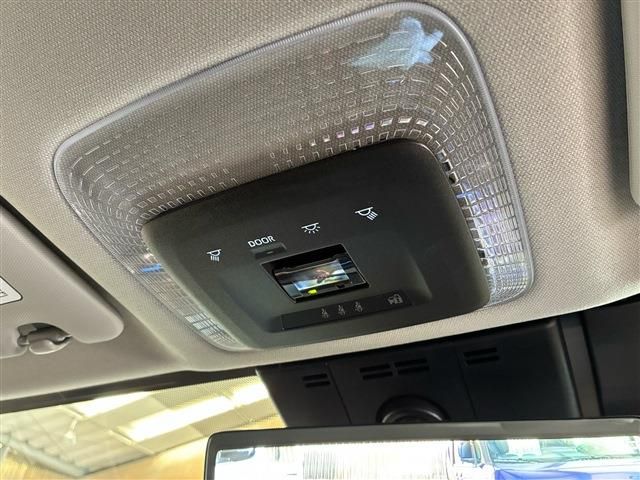 TOYOTA PRIUS 2024 Image 31