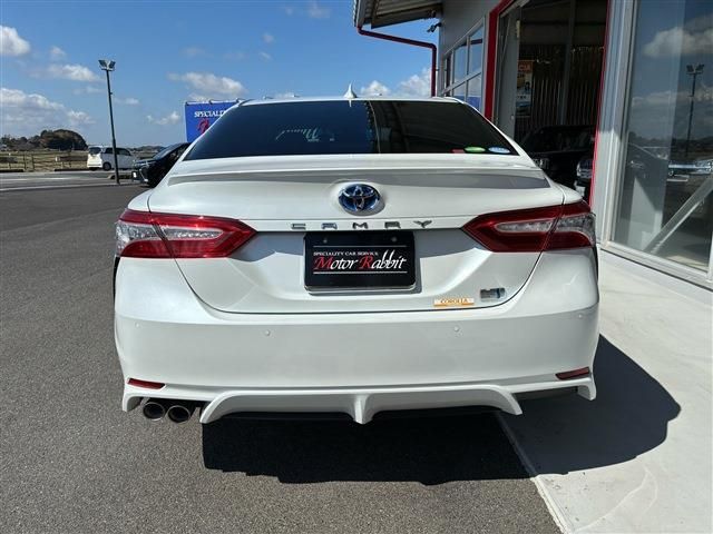 TOYOTA CAMRY HYBRID 2020 Image 31