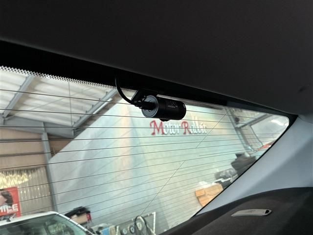 TOYOTA CAMRY HYBRID 2020 Image 31