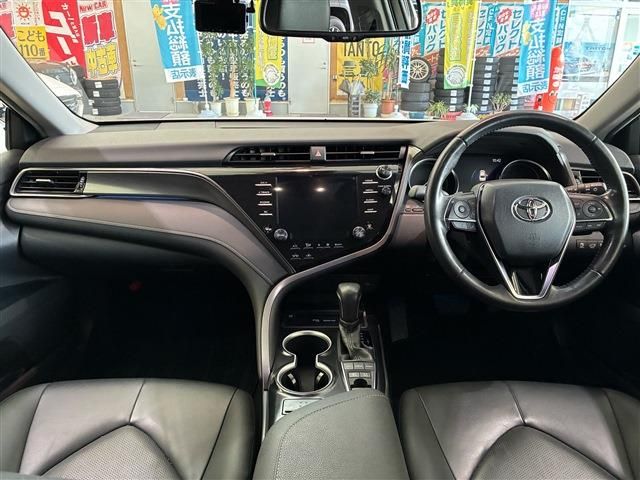 TOYOTA CAMRY HYBRID 2020 Image 31