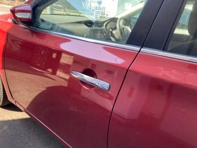 NISSAN SYLPHY 2012 Image 31