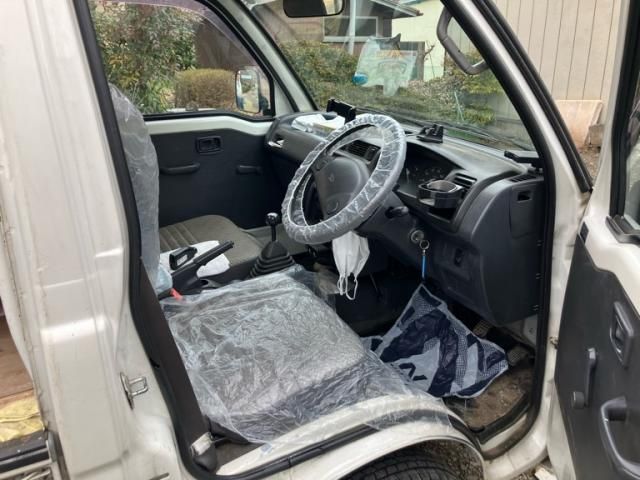 DAIHATSU HIJET TRUCK 4WD 2000 Image 31