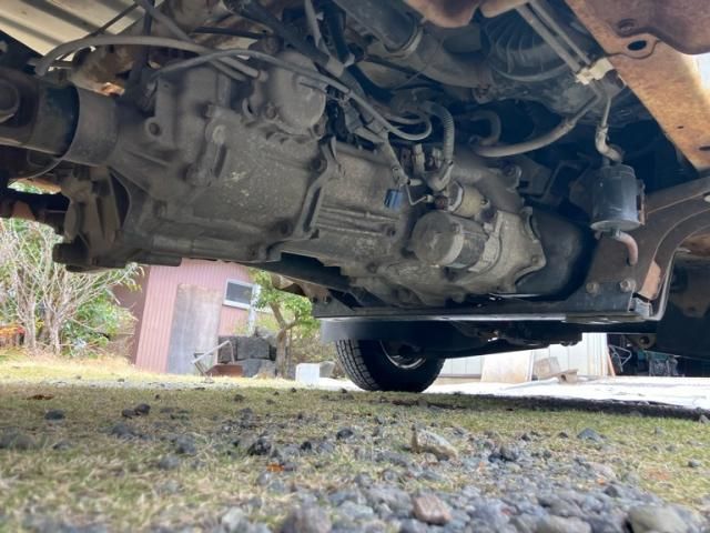 DAIHATSU HIJET TRUCK 4WD 2000 Image 31