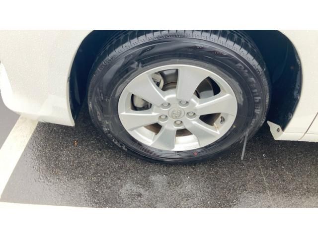 TOYOTA ALPHARD 2012 Image 31