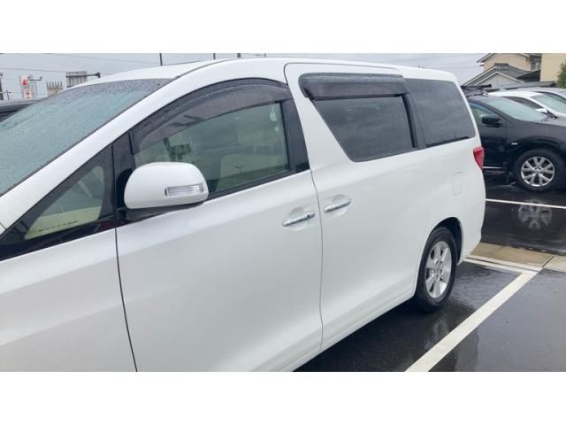 TOYOTA ALPHARD 2012 Image 31