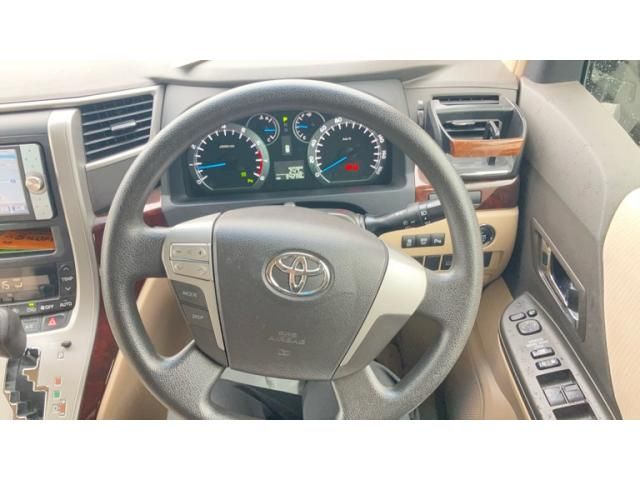 TOYOTA ALPHARD 2012 Image 31
