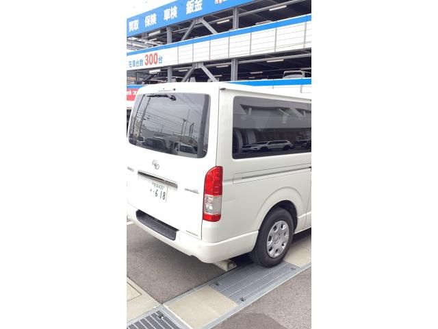 TOYOTA HIACE VAN 2WD 2021 Image 31
