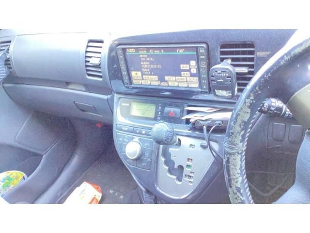 TOYOTA WISH 2007 Image 31