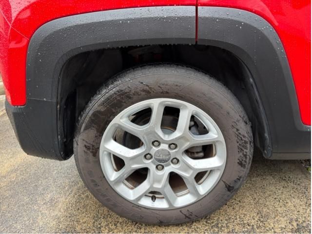 JEEP RENEGADE 2017 Image 31