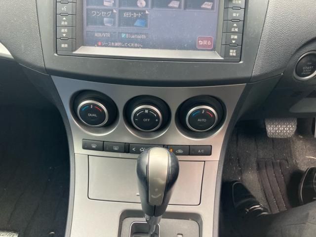 MAZDA AXELA SPORTS 2011 Image 31