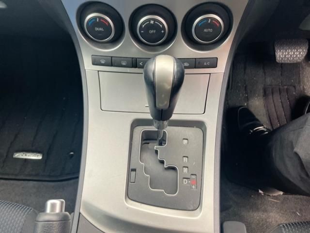 MAZDA AXELA SPORTS 2011 Image 31