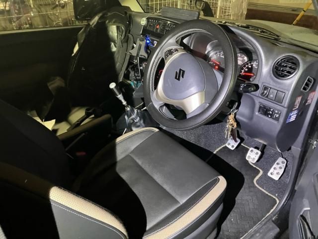 SUZUKI JIMNY 4WD 2017 Image 31