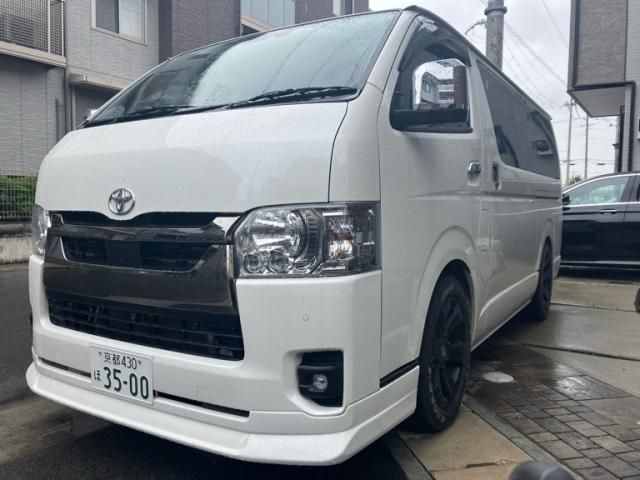 TOYOTA HIACE VAN 2WD 2024 Image 31