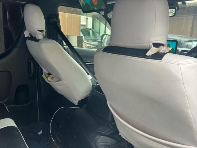 TOYOTA HIACE VAN 2WD 2024 Image 31