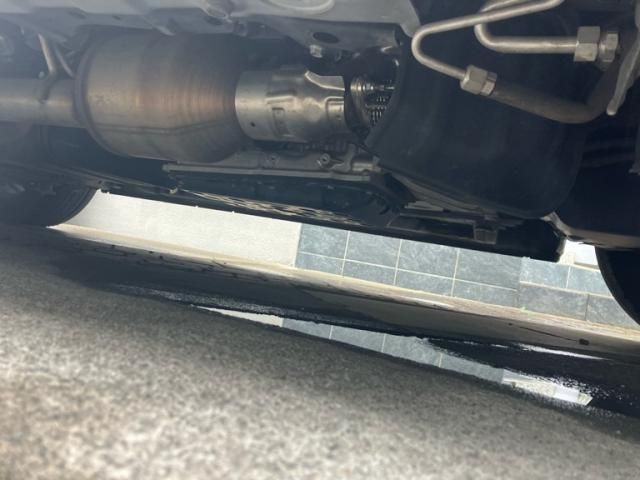 TOYOTA HIACE VAN 2WD 2024 Image 31