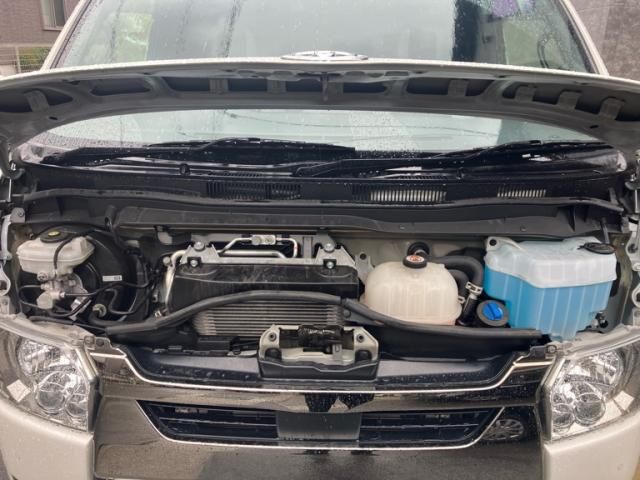 TOYOTA HIACE VAN 2WD 2024 Image 31