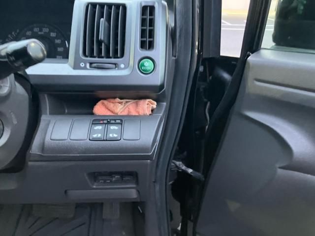 HONDA STEPWAGON 2010 Image 31