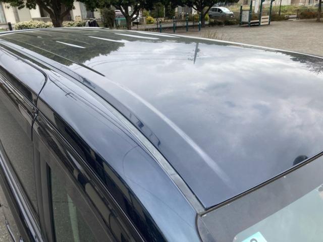 TOYOTA VOXY 2014 Image 31