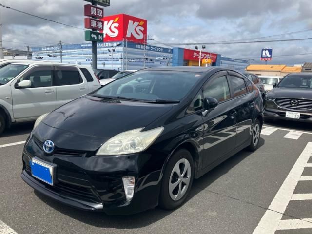TOYOTA PRIUS 2013 Image 31