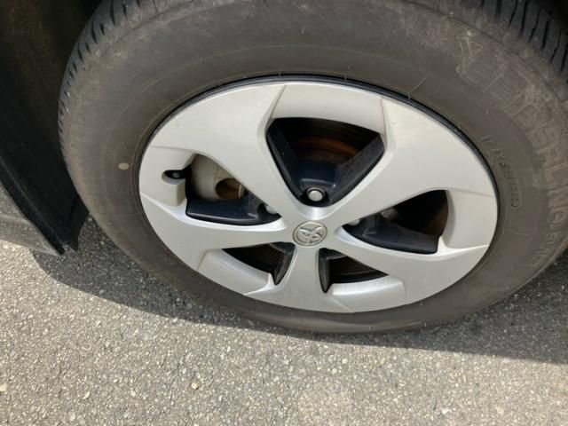 TOYOTA PRIUS 2013 Image 31