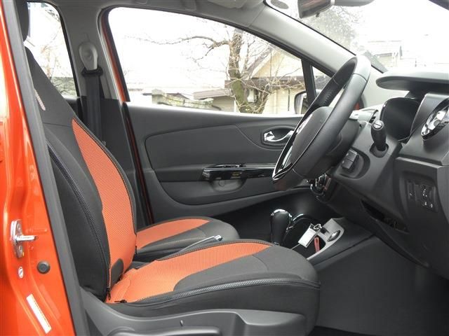 RENAULT CAPTUR 2015 Image 31