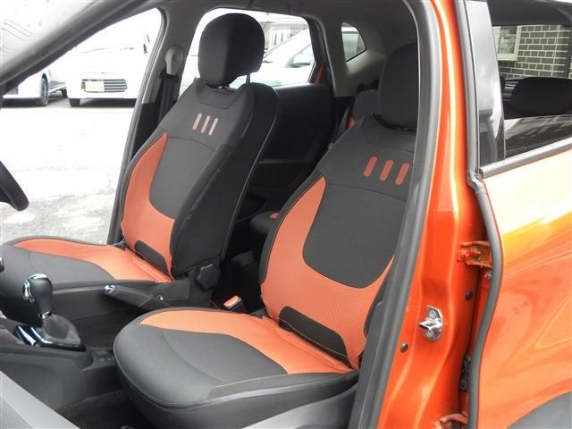 RENAULT CAPTUR 2015 Image 31