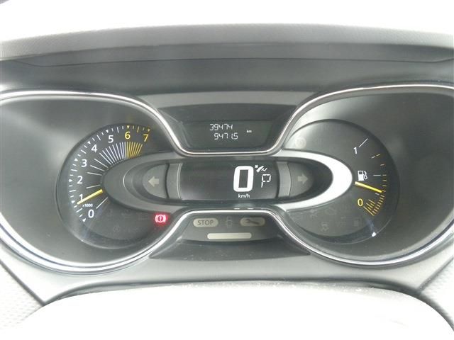 RENAULT CAPTUR 2015 Image 31