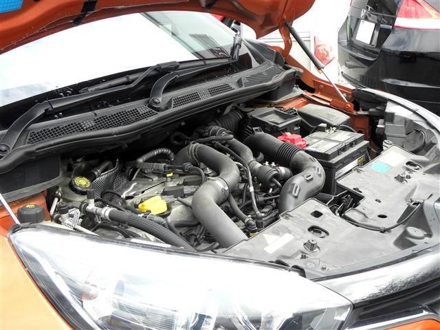 RENAULT CAPTUR 2015 Image 31