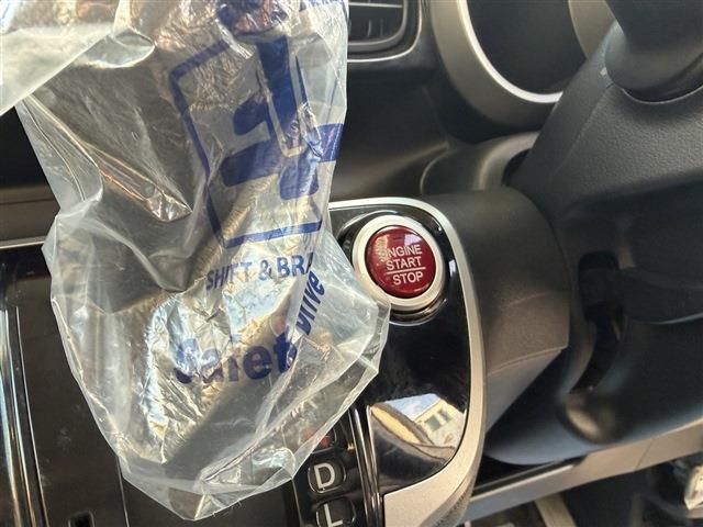 HONDA N BOX CUSTOM 2013 Image 31