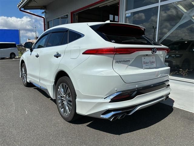 TOYOTA HARRIER HYBRID 2024 Image 31