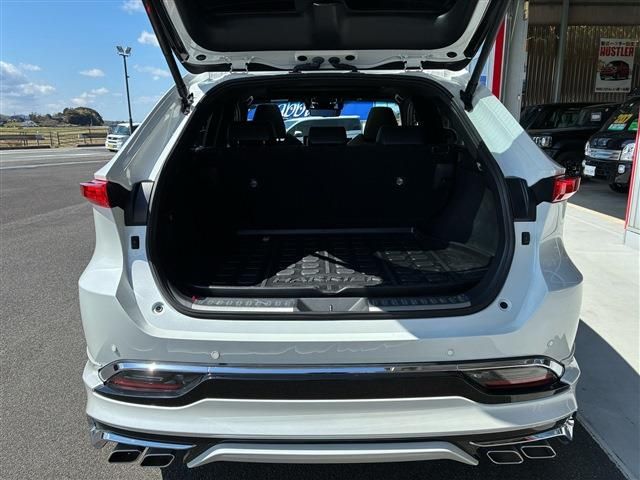 TOYOTA HARRIER HYBRID 2024 Image 31