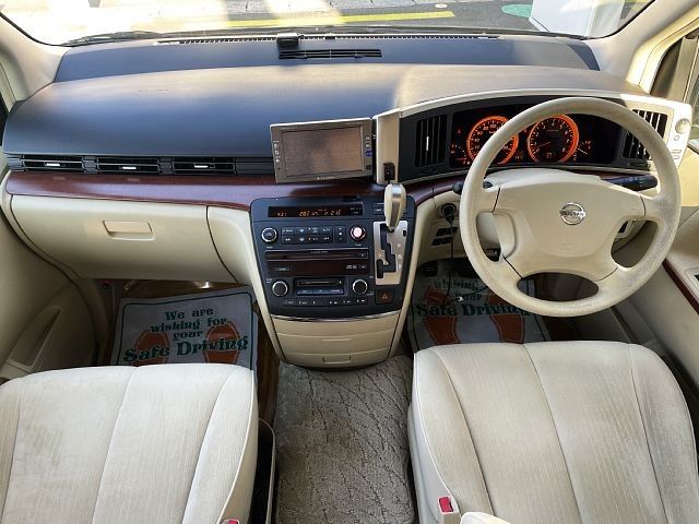 NISSAN ELGRAND  4WD 2005 Image 31