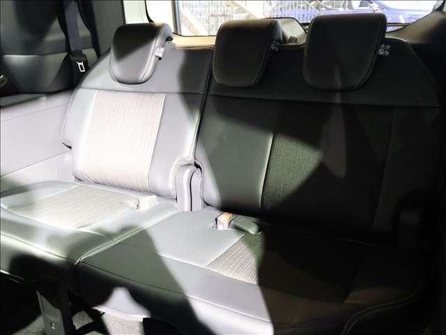 HONDA STEPWAGON SPADA 2026 Image 31