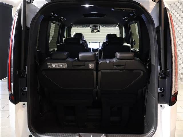 HONDA STEPWAGON SPADA 2026 Image 31